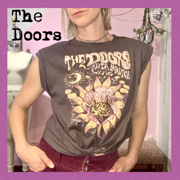 Band Tee: The Doors ~ M - Picture 1 of 12
